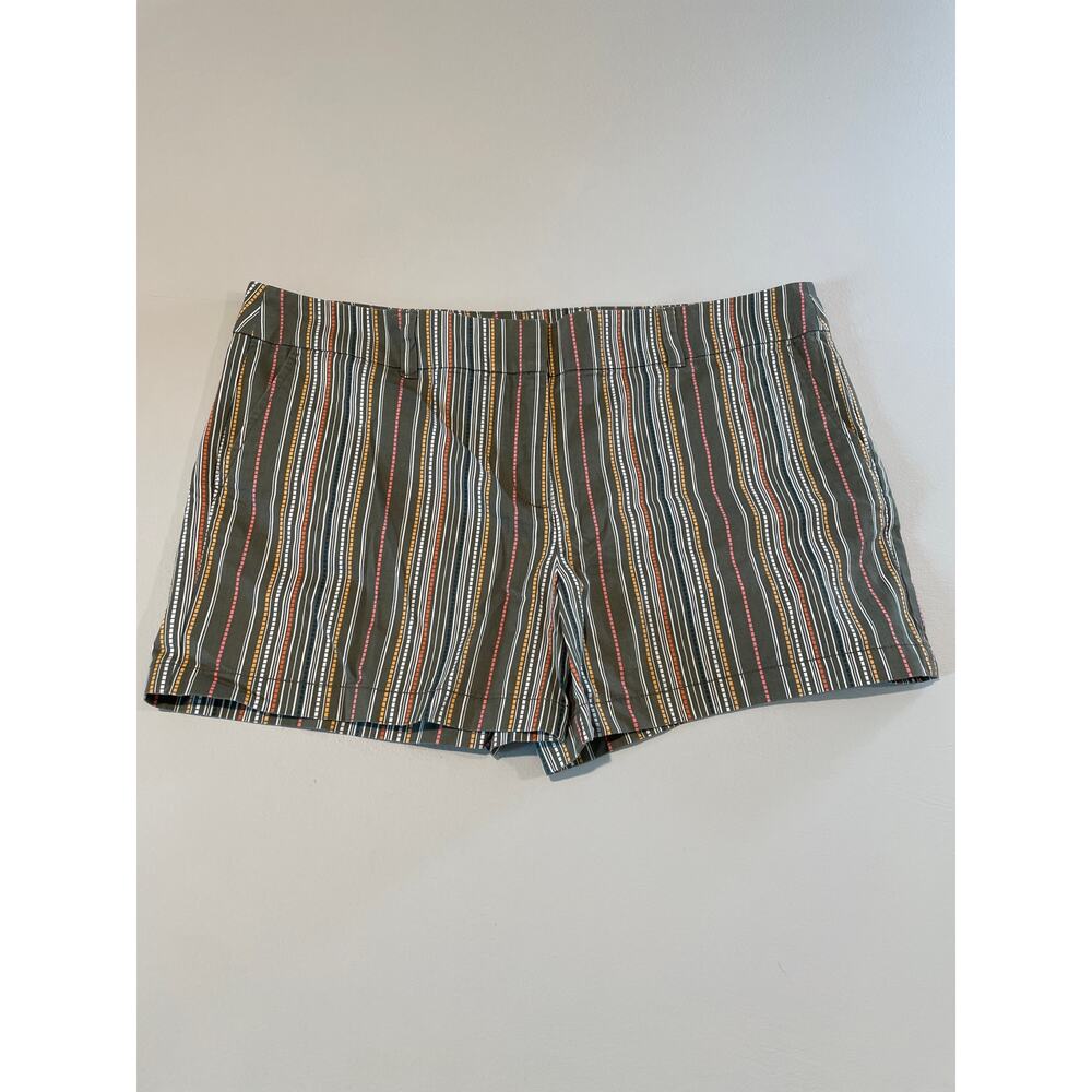 LOFT 4" Olive Green Pinstripe Shorts – Size 16 - 100% Cotton